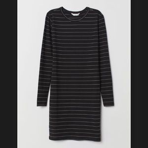 Fitted dress in cotton jersey with long sleeves